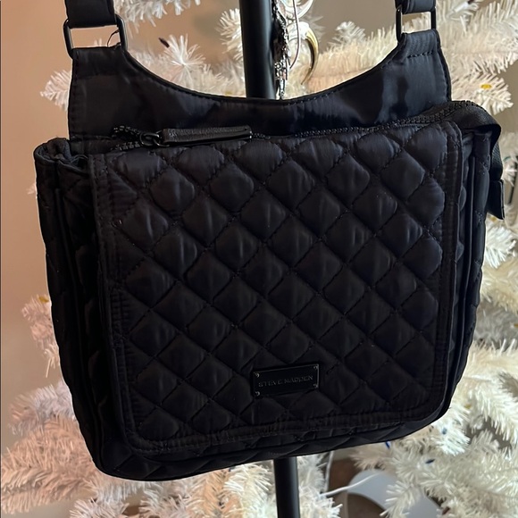 Steve Madden Black Quilted Crossbody Bag - Picture 2 of 7